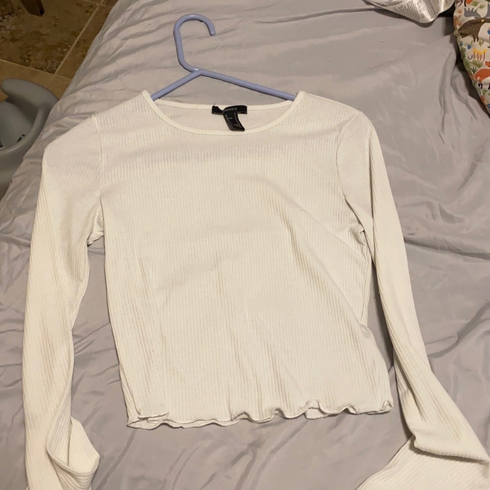 White long sleeve crop top tight fit